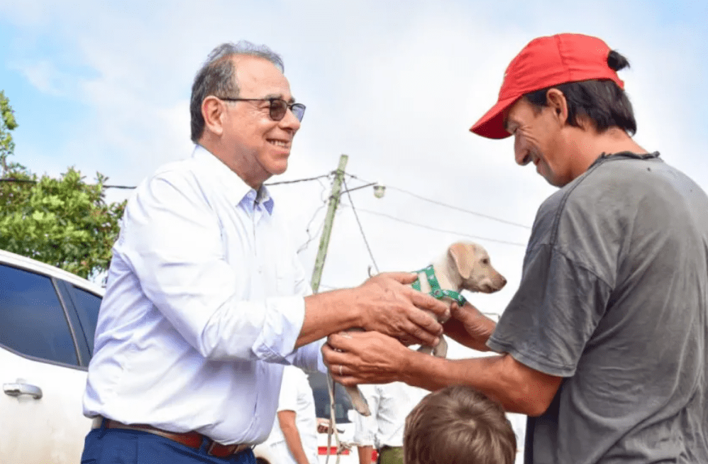 Eduardo Tassano destacó la cobertura del programa Mascotas Saludables en los 80 barrios visitados en Corrientes&nbsp;Capital