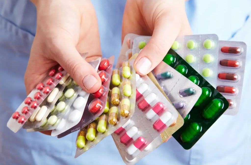 ANMAT oficializó la venta libre de diez grupos de&nbsp;medicamentos