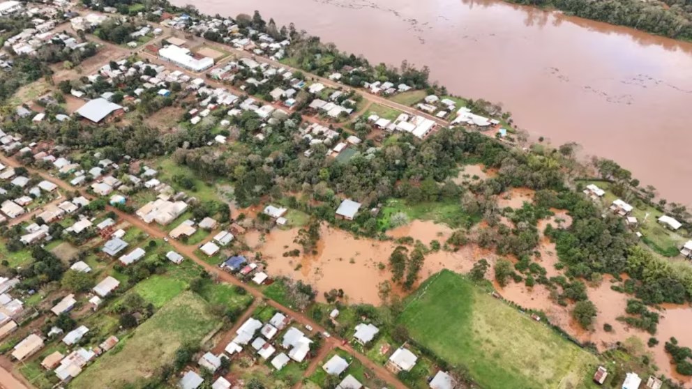 Evacuaron a seis familias en Concordia por la crecida del río Uruguay